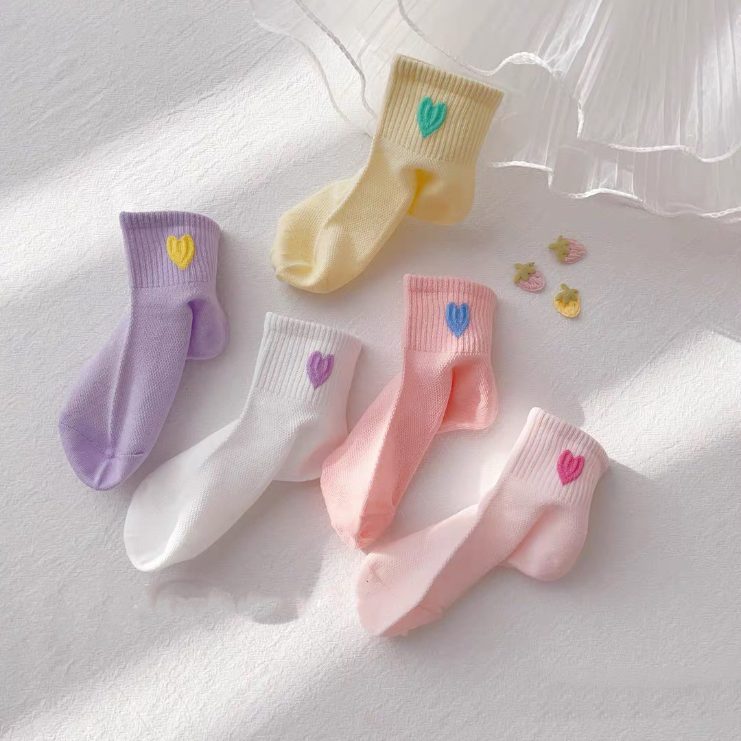 Verano algodón sólido colorido niños niñas calcetines tobilleros malla caramelo dulce lindo corazón suave transpirable medio calcetines para niños niñas