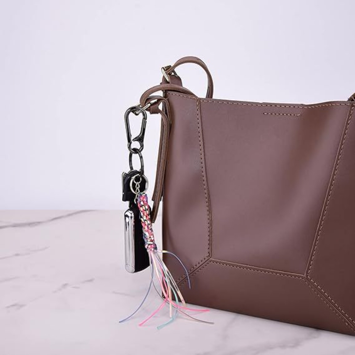 Zinklegering Autosleutelhanger Anti-verloren sleutelhanger met sleutelhanger Eenvoudige kalebasgesp Karabijnhaak Sleutelhanger Auto Taille Riemcliphouder