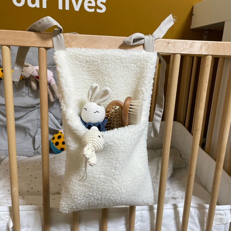 New Thick Plush Baby Crib Hanging Storage Bag Portable Double Pockets Newborn Cot Toy Organizer Bag Bed Headboard Storage Pouch