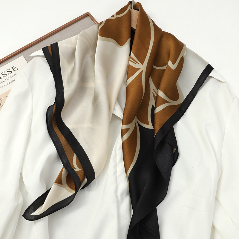 Luxus Frauen Seide Quadrat Schal Schal Mode Xiaoxiangfeng Print Design Satin Hijab Wraps Halstuch Weibliche Haar Bands 70*70CM