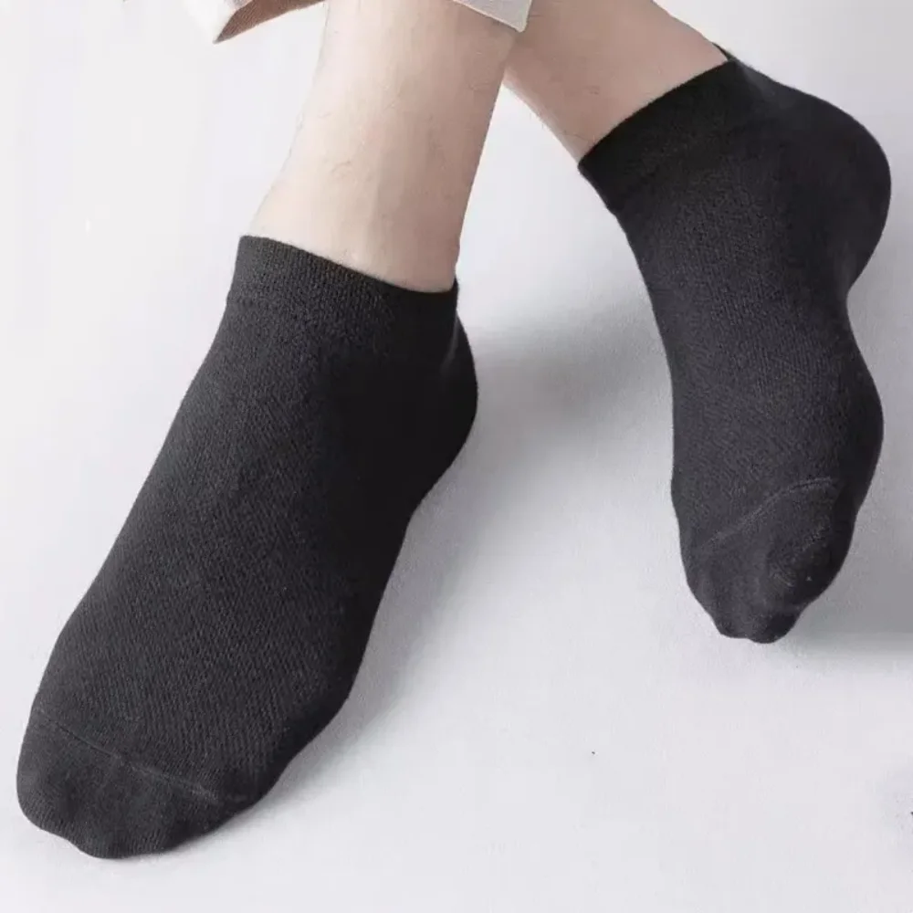 10 pares de calcetines cortos de verano de malla transpirable para hombre, calcetines deportivos de algodón versátiles a precio de descuento, ropa deportiva y informal