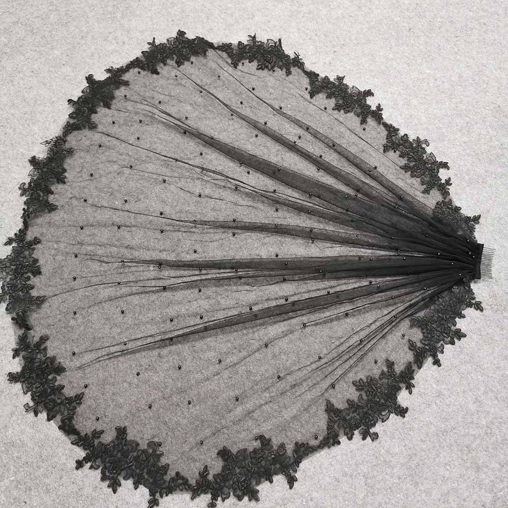 Maßgeschneiderter schwarzer Perlen-Spitzen-Hochzeitsschleier, kurzer Brautschleier mit Kamm, eine Schicht, 1 m Schleier für die Braut, Velos de Novia