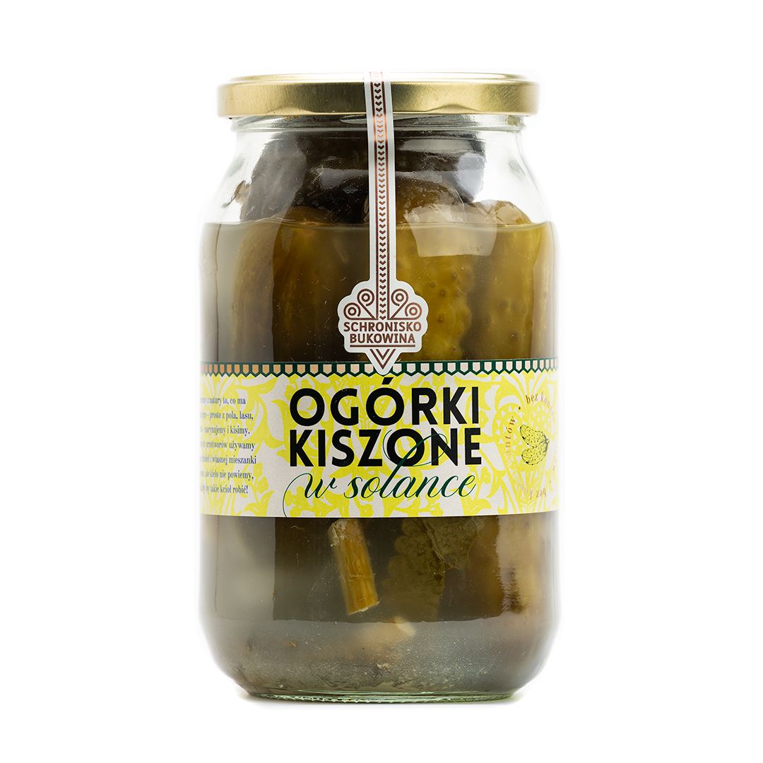 Eingelegte Gurken in Salzlake-bukowina Schutz