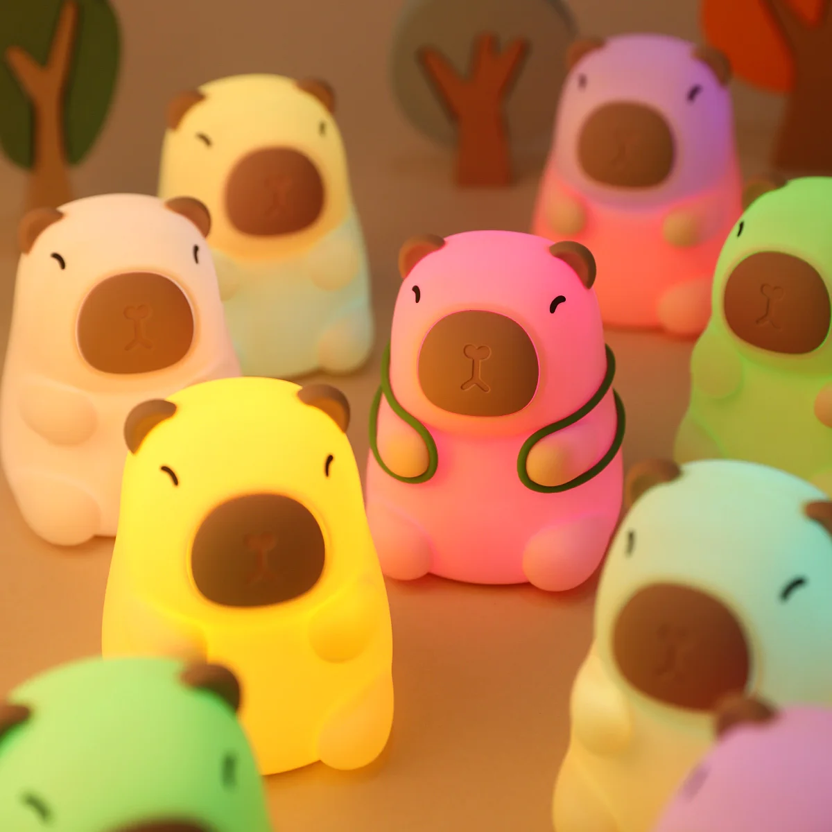 ไฟซิลิโคน Capybara น่ารักสําหรับเด็กพร้อมไฟกลางคืนขนาดเล็กของขวัญ USB ชาร์จสัตว์สัมผัสไฟนอนข้างเตียง