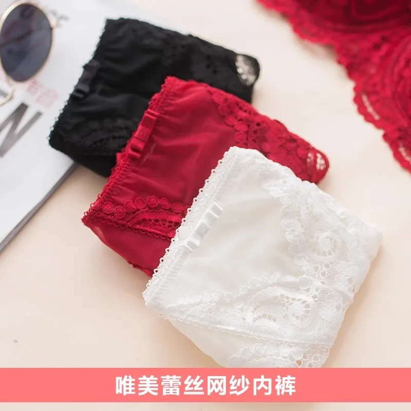 Menina francesa lingerie vermelho fino oco meia xícara conjunto de sutiã sexy tushy presente de natal seu desejo tentação renda hip para fora temporada de férias