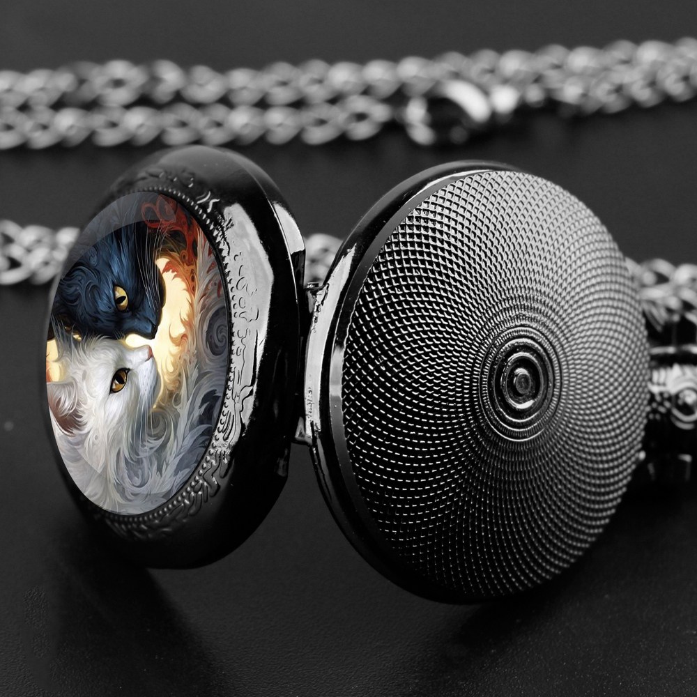 Black White Cats Pattern Glass Dome Arabic Numerals Display Quartz Pocket Watch Vintage Pendant Clock for Men Women with Chain