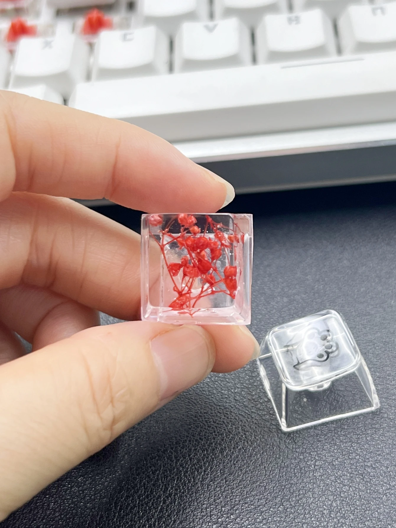 1 ชิ้นอีพ็อกซี่คุณภาพสูง DIY โปร่งแสงใบแห้งดอกไม้กระดาษ Cross Axis คีย์บอร์ด Keycap Universal อุปกรณ์เสริม