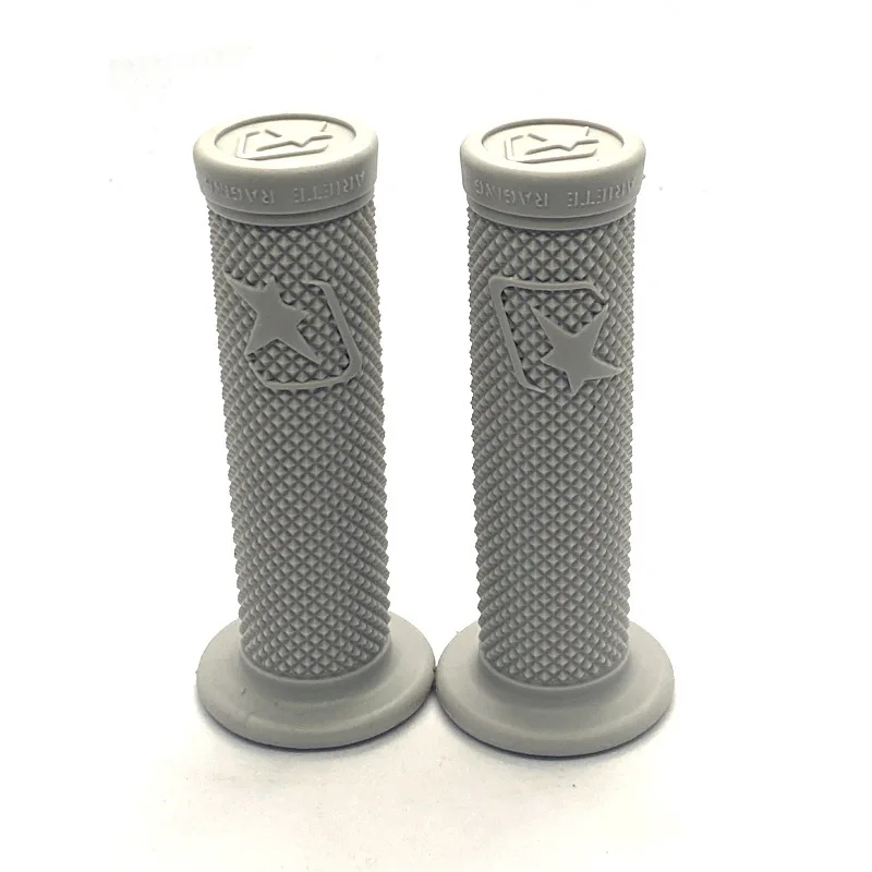 Un par de manillares de motocicleta de 7/8 ''y 22MM, empuñaduras universales para motocicleta, accesorios de modificación, instalación no destructiva