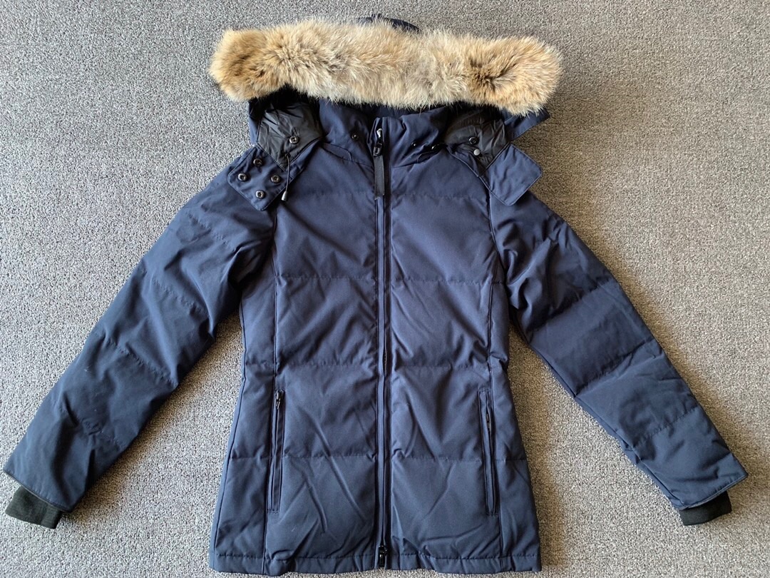 Winter warm Down Jacket  Famous designer designed Luxury brand  Women style Warm jacket windproof hooded high-quality clothing