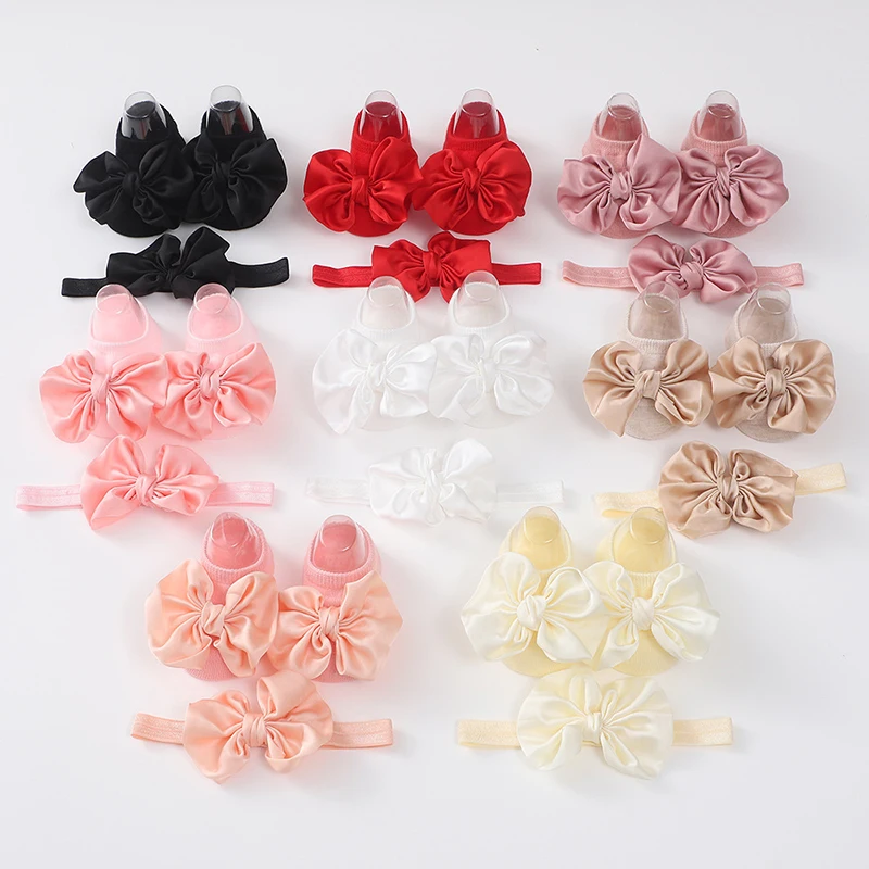 Conjunto de 2 uds de calcetines con diadema y lazo para bebé, diadema elástica con lazo de Color sólido para niñas pequeñas, turbante, calcetines suaves antideslizantes, accesorios para niños