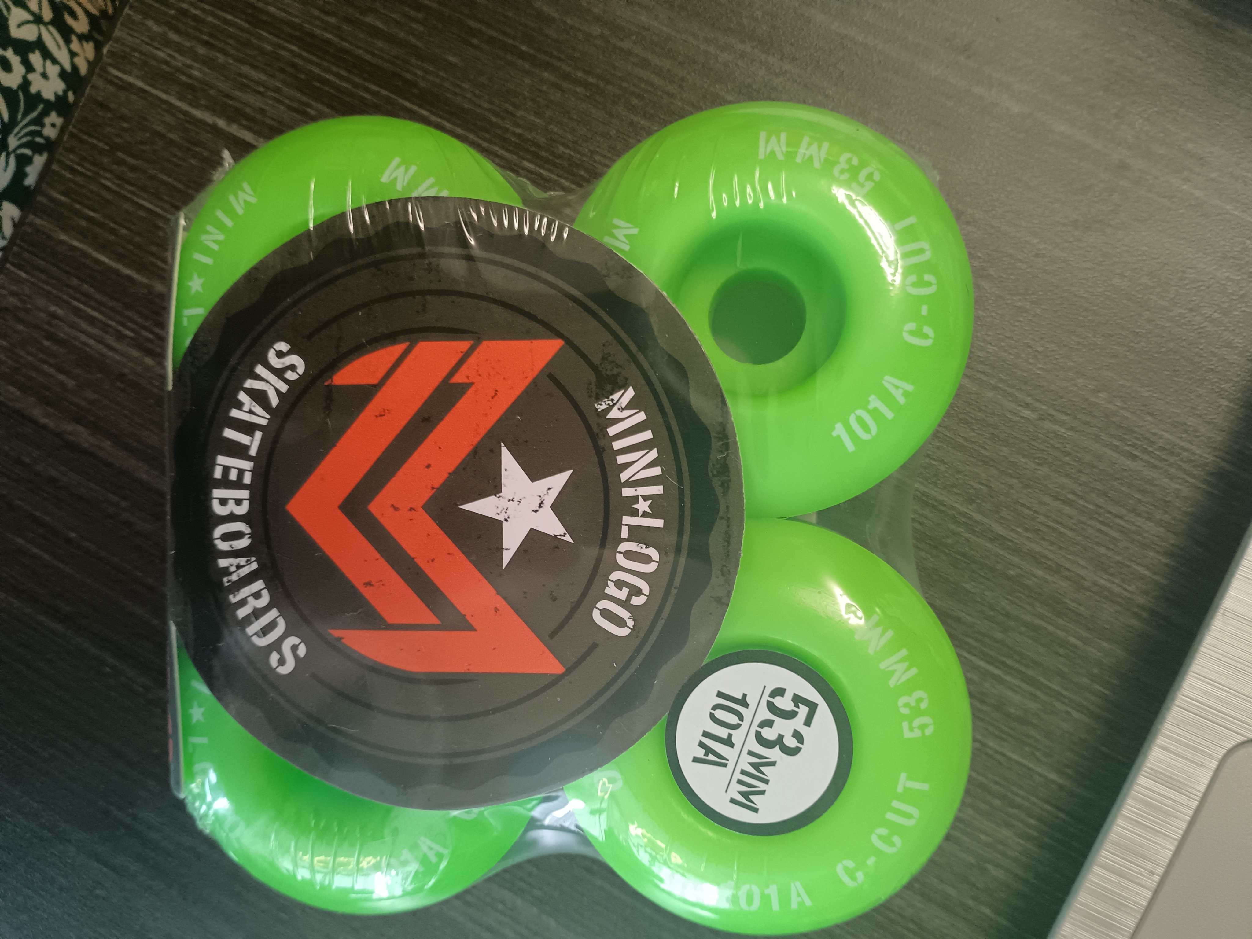 オリジナルミニロゴスケートボードホイール 53 ミリメートル 54 ミリメートル 56 ミリメートル 58 ミリメートル 60 ミリメートル 90a 95a 101a 4 個