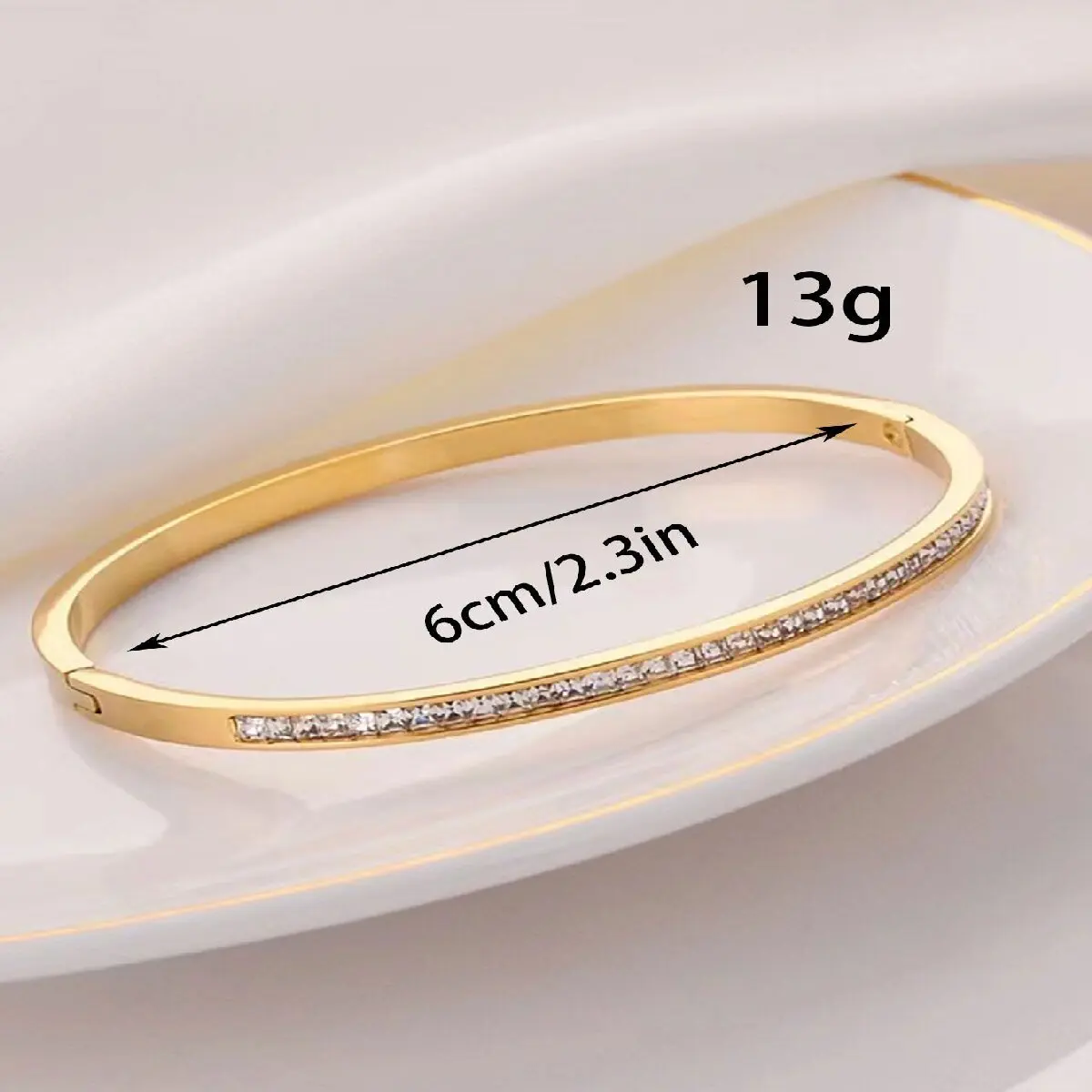 Bracciale in oro e acciaio al titanio da 1 pezzo, stile classico alla moda, bracciale in acciaio inossidabile, intarsiato con zirconi, per l'uso quotidiano delle donne