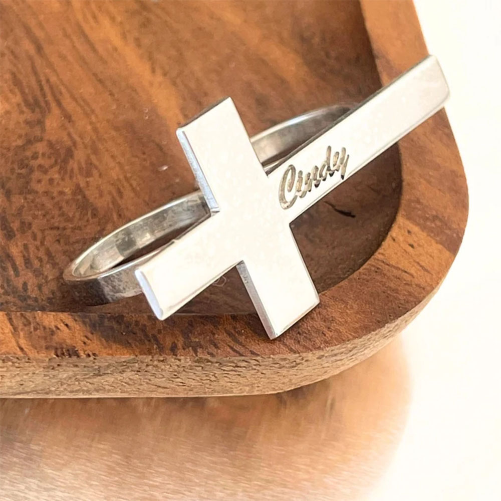 CUSTOM CROSS แหวนแกะสลักชื่อแหวนผู้ชายสแตนเลสสองนิ้วแหวน Knuckle เครื่องประดับผู้หญิงส่วนบุคคลของขวัญสําหรับแฟน
