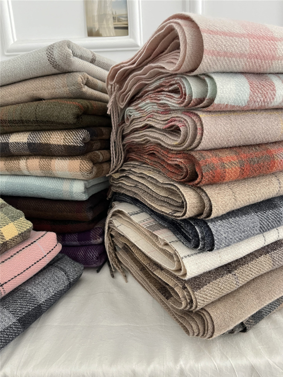 Bufanda De Punto Con Borlas Estilo Coreano Para Mujer Diseño De Cuadros De Alta Calidad Gruesa Y Caliente Para Otoño E Invierno