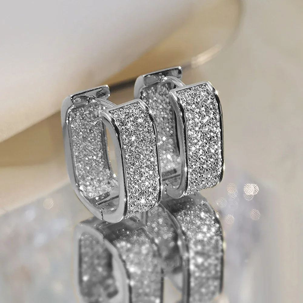 Orecchini coreani FashionHoop per donna Metallo Colore argento/Colore oro Orecchini semplici e versatili per ragazze Gioielli caldi