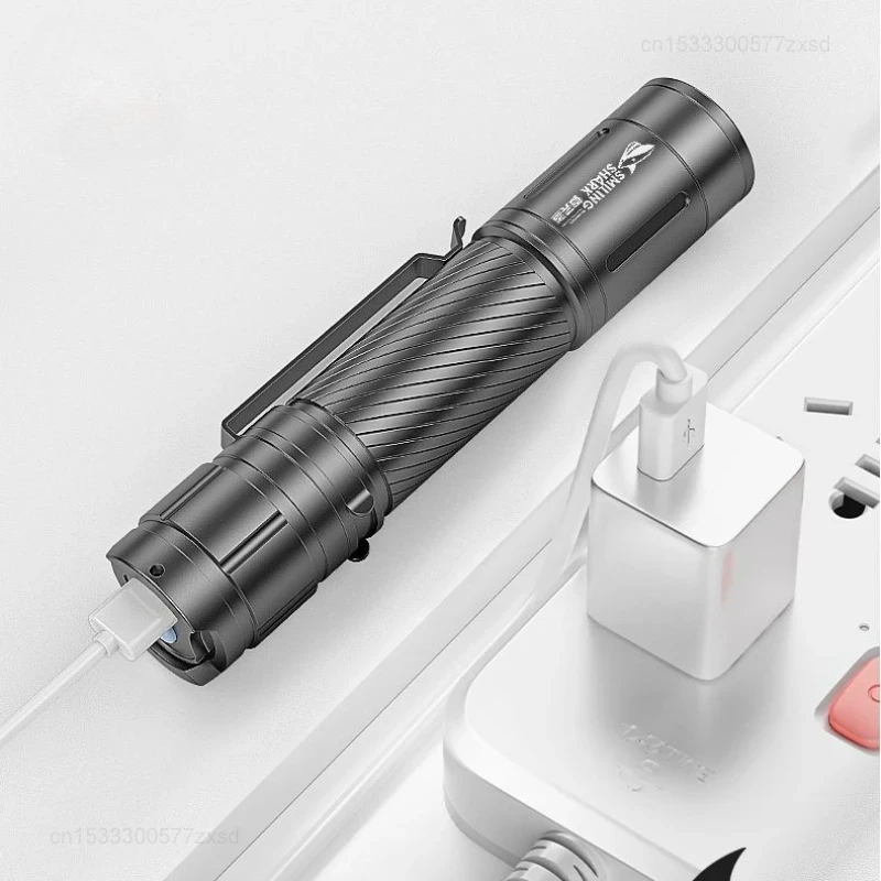 Linterna Xiaomi con carga de luz fuerte, Ultra brillante, de largo alcance, para el hogar y al aire libre, Mini luz de emergencia portátil, lámpara LED con carga USB