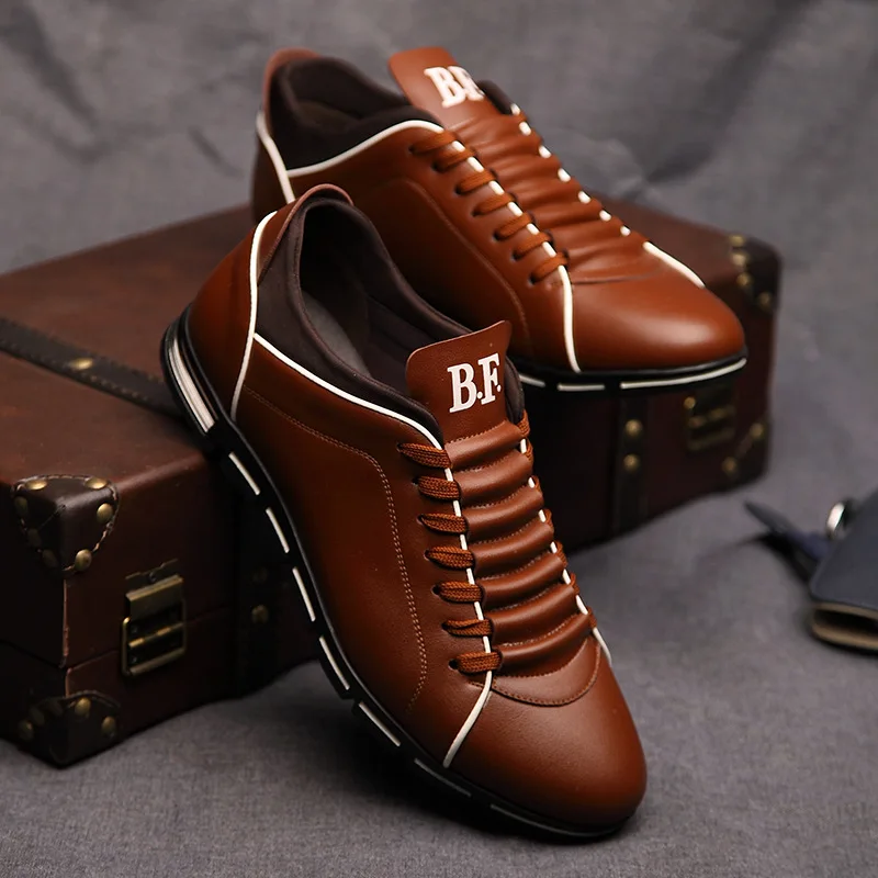 Herrenmode Freizeitschuhe Neuer britischer Stil Herren Vier Jahreszeiten Bankett Sportschuhe Verschleißfeste bequeme flache Schuhe