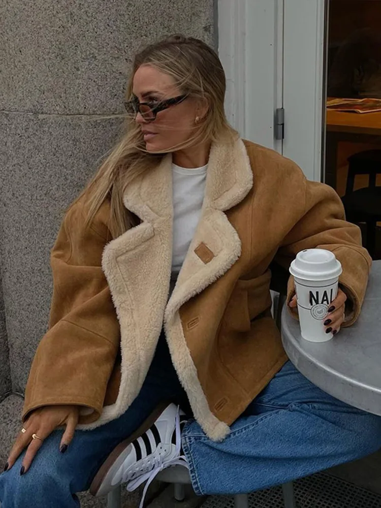 Vintage Faux Leder Warme Mantel Dicken Flauschigen Spleißen Großen Revers Mäntel Weibliche Lange Hülse Oberbekleidung Winter Dame Straße Jacken
