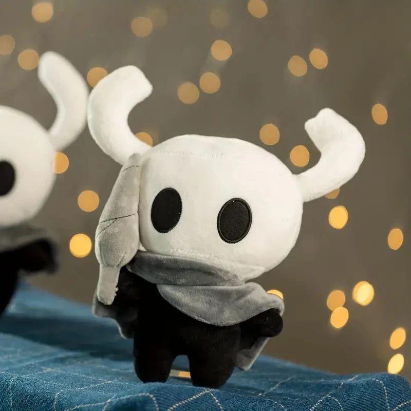 10.63in Hollow Knight Plush ของเล่นเกม Hollow Knight ตุ๊กตา AnimalPlush ตุ๊กตาของเล่นเด็กวันเกิดวันหยุดสําหรับชายอีสเตอร์ของขวัญ