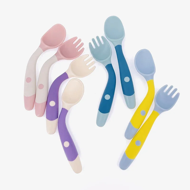 Conjunto de utensílios de colher de silicone do bebê, alimentos auxiliares, criança aprender a comer treinamento, garfo macio dobrável, crianças infantis talheres