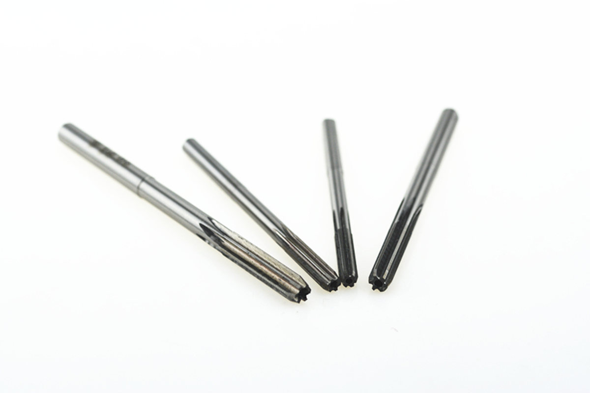 Jrealmer Optional 4.5-7.4mm H8 Chucking Cobalt M35 Reamers H8 Machine Reamer High Speed Steel Rotating Tools Straight Shank