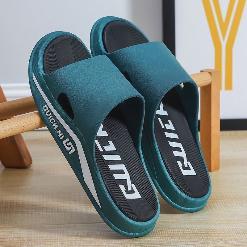 Модные мужские тапочки из ПВХ, нескользящие мужские шлепанцы на мягкой подошве, уличные пляжные сандалии на толстой подошве, домашние тапочки для ванной комнаты, новинка