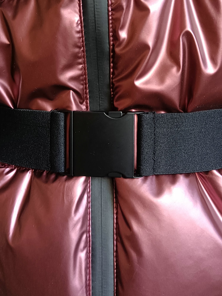 2025แฟชั่นผู้หญิงฤดูหนาวHooded HighเอวเบาะCoatsกับเข็มขัดLady Elegant Thicken Warmกระเป๋าWindproofแจ็คเก็ตสกี