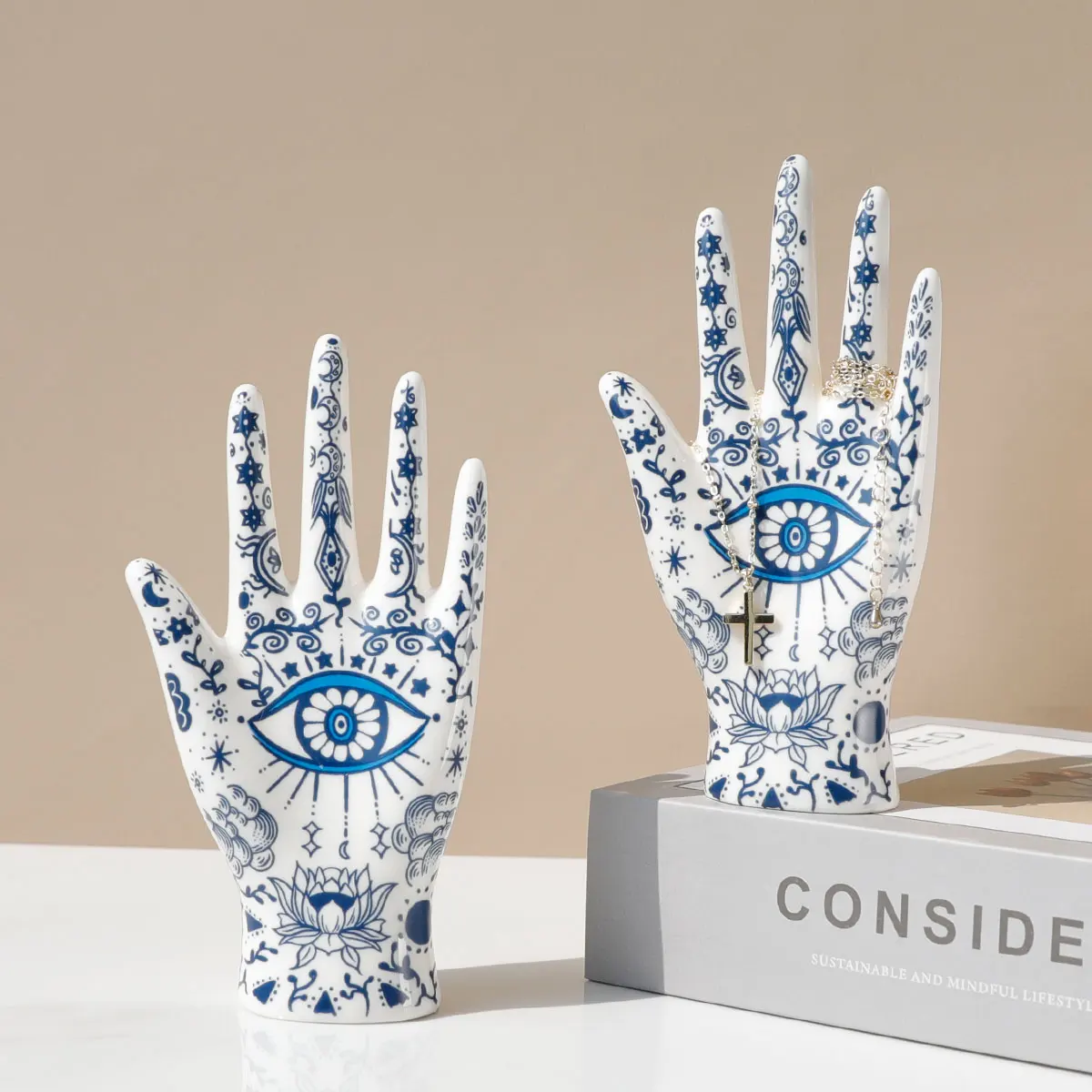 SIQIZHOU Devil's Eye of Fatima เครื่องประดับ Holde เซรามิค Mannequin Hand Stand ออกแบบมาสําหรับสร้อยคอ,สร้อยข้อมือ,แหวน