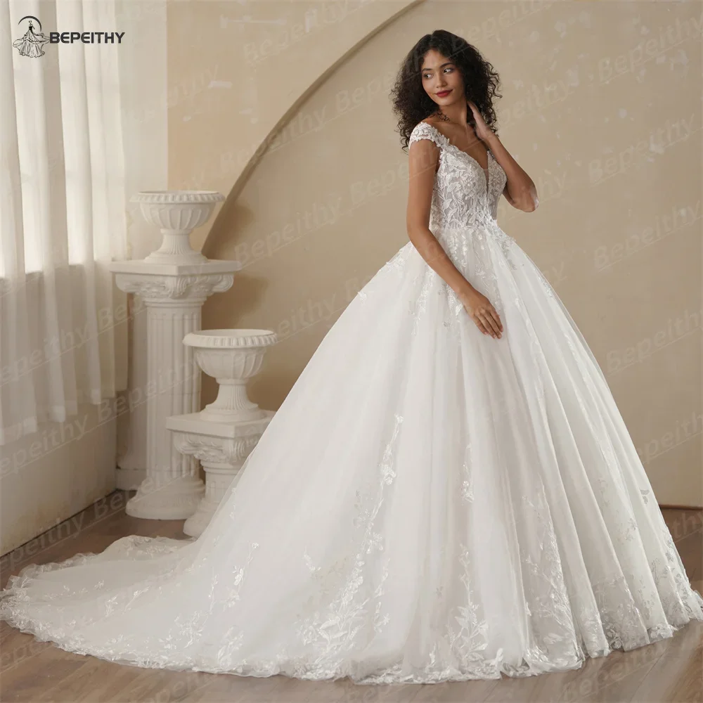 Bepeithy personalizado decote em v mangas princesa vestidos de casamento para as mulheres 2025 primavera rendas boho vestido de noiva novias