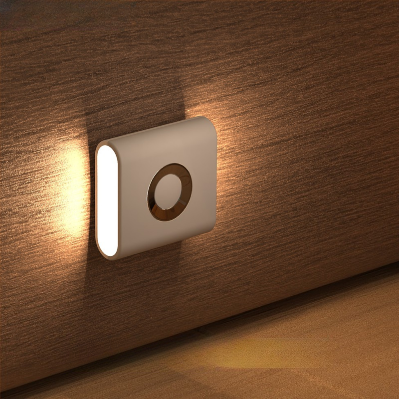Lampa z czujnikiem ruchu LED, ładowana przez USB-C, bezprzewodowa lampka nocna do sypialni, na schody, do przedpokoju, oświetlenie wewnętrzne, lampka do szafy.