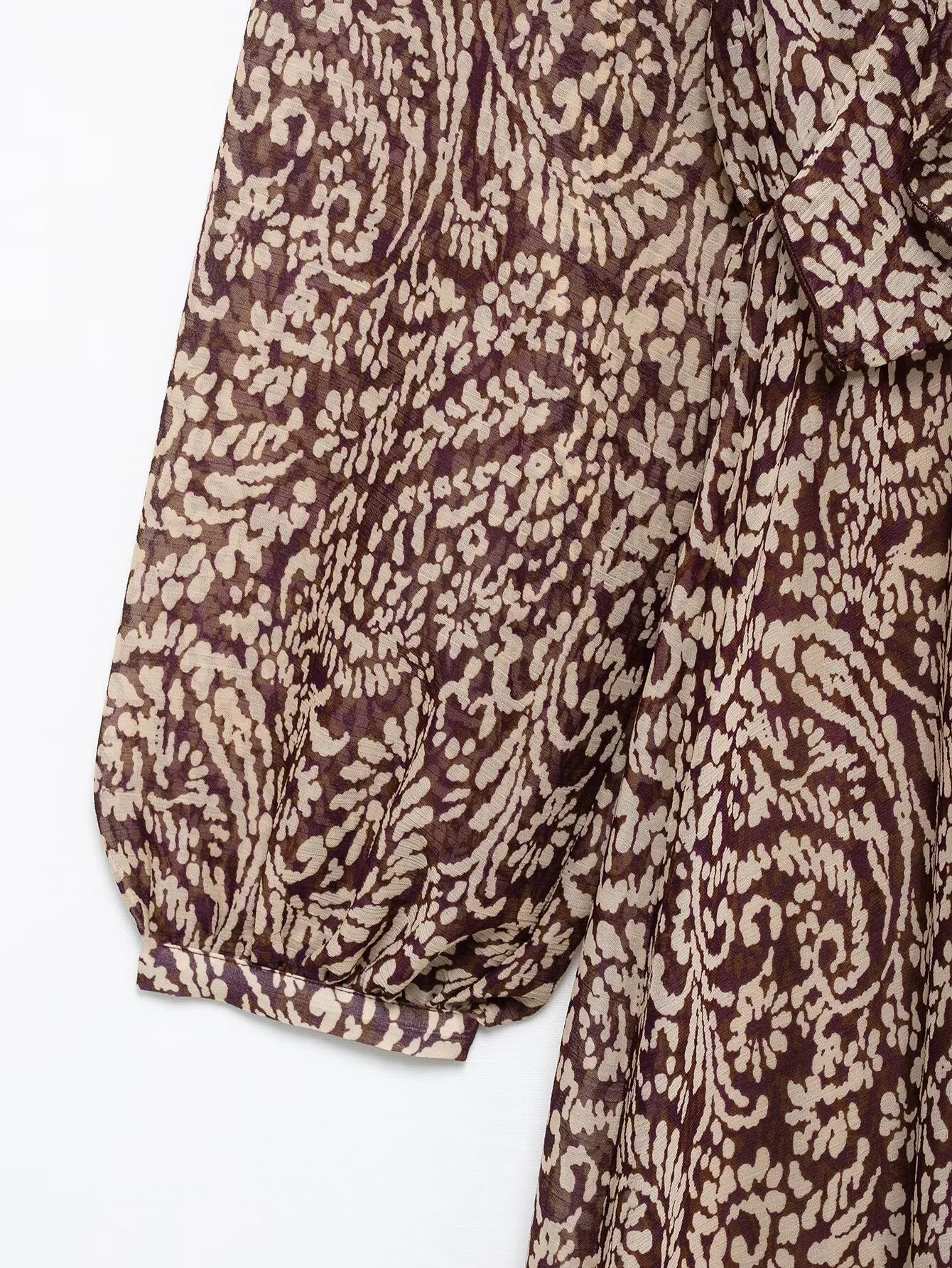 Robe mi-longue à col en v pour femmes, nouveau produit, empilée, décorative, imprimée, mode, motif rétro, jupe imprimée, printemps 2025