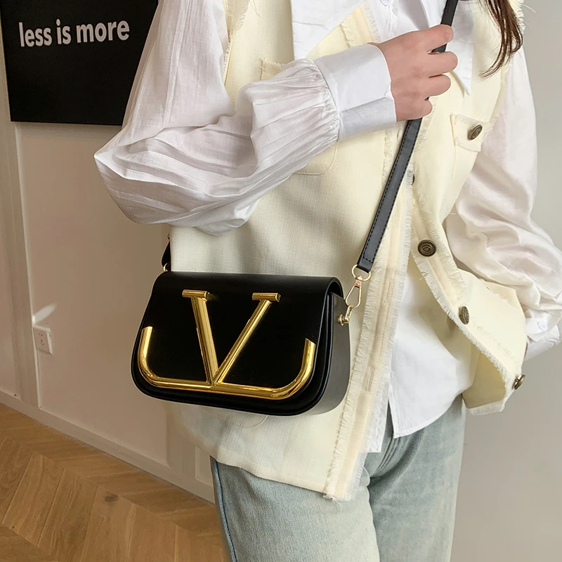 Bolsa tote chique estilo parisiense para mulheres elegante bolsa crossbody minimalista bolsa de couro vintage com design moderno de logotipo de letra