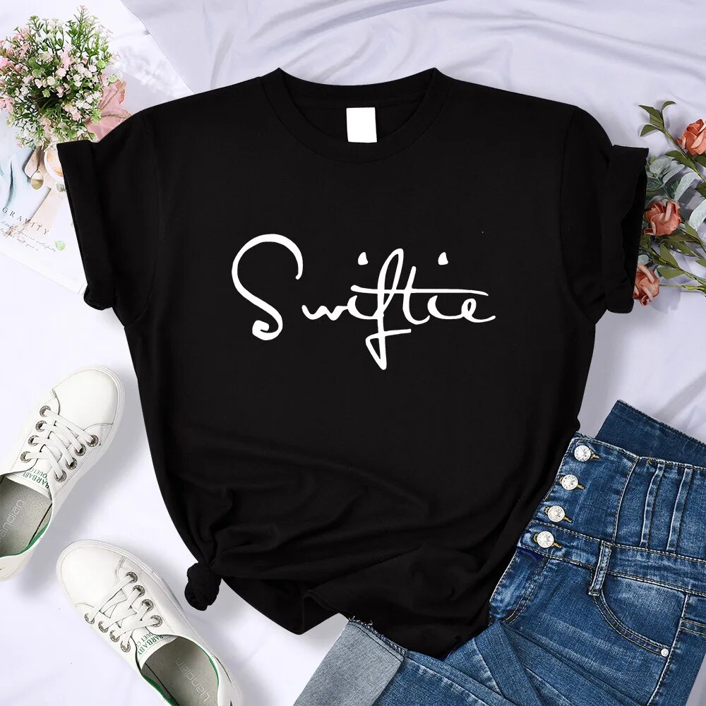 Swiftie Retro Y2K Funny Print T-Shirt Female Summer Fashion Tee Top Sport Casual Tops Clothing Street Personality T Shirt