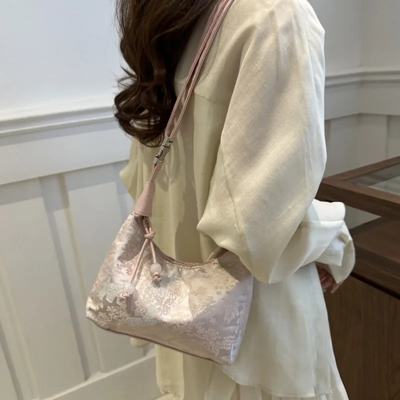 Sweet Embroidery Shoulder Bag Nylon Texture Pearl Pendant Crossbody Bag Small Bucket Handbag Women Girl