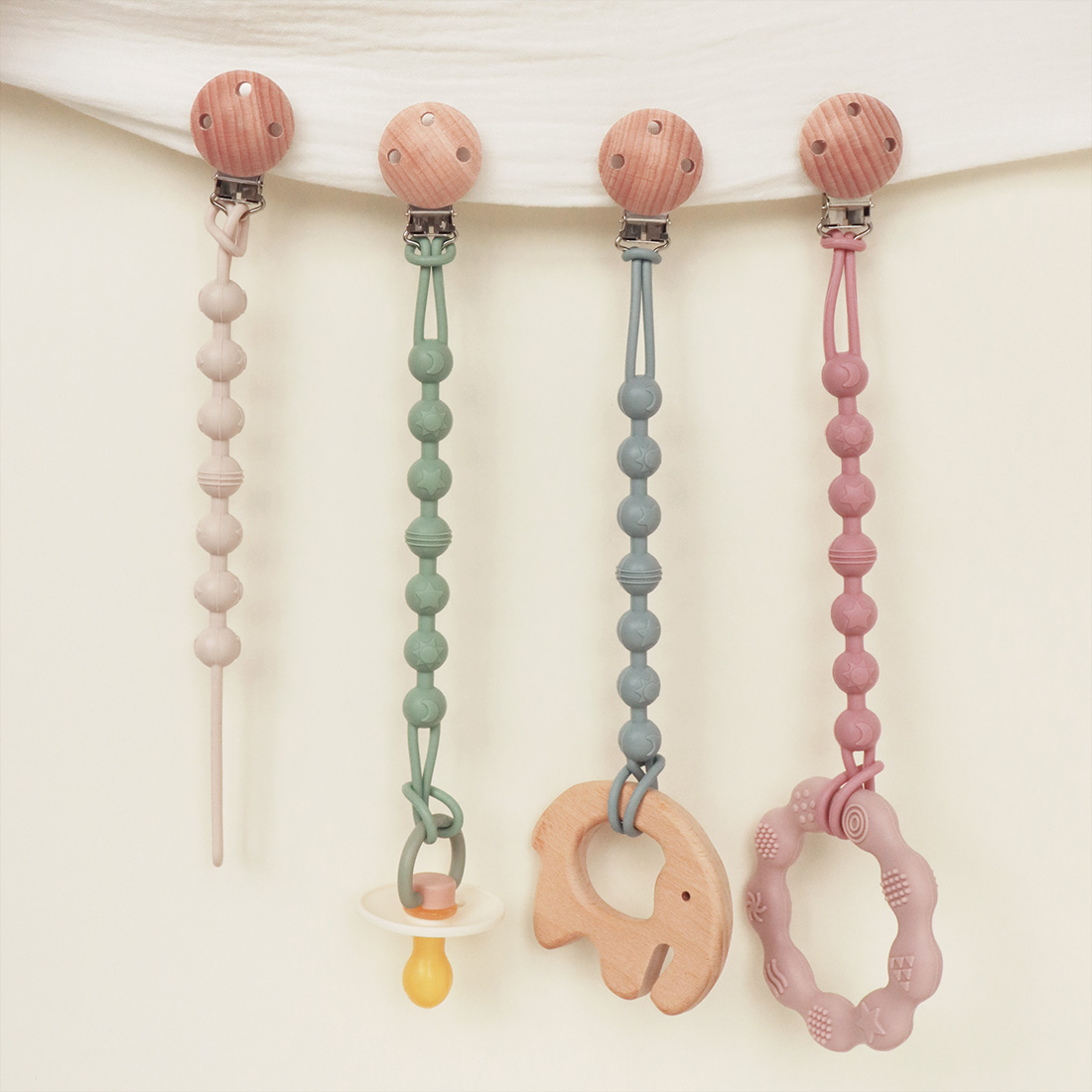 Silicone Teether Nipple holder Baby pacifier Clip chain dummy holder straps Siamese beads rope for sucking pacifiers soothing
