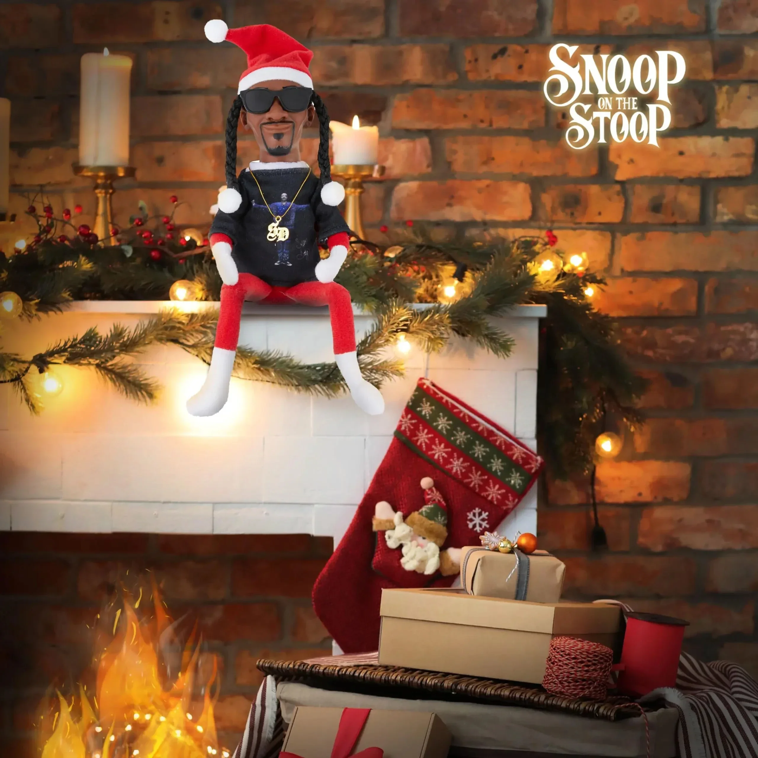 ใหม่ Snoop Dogg Snoop บนสต็อกคริสต์มาส Elf ตุ๊กตา 12 "Plush ของเล่นชั้นวางของตกแต่งประกอบด้วย Elf ของเล่น TShirt แว่นตากันแดดและสร้อยคอ