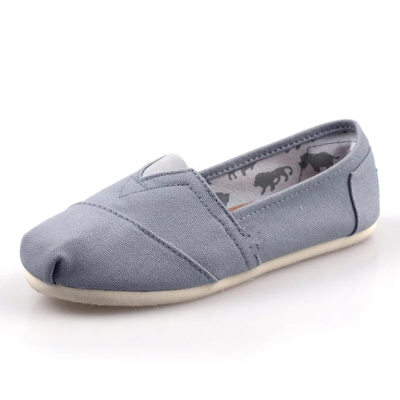 Mocasines azules de verano 2024, zapatos planos clásicos de lona para mujer, zapatos informales cómodos y transpirables para hombre, alpargatas sin cordones