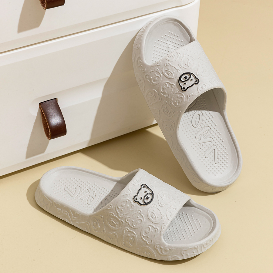 Zapatillas de moda de verano para hombre, sandalias con estampado de osito, baño interior, antideslizantes, suaves, zapatos informales para dormitorio para mujer, pareja