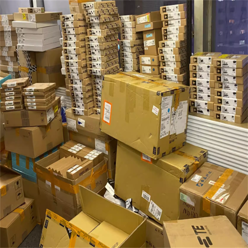 STM32L431RCT6 STM32L431CCT6 STM32L431CBT6 STM32L431CCU6 STM32L431VCT6 En stock Envío 48 horas