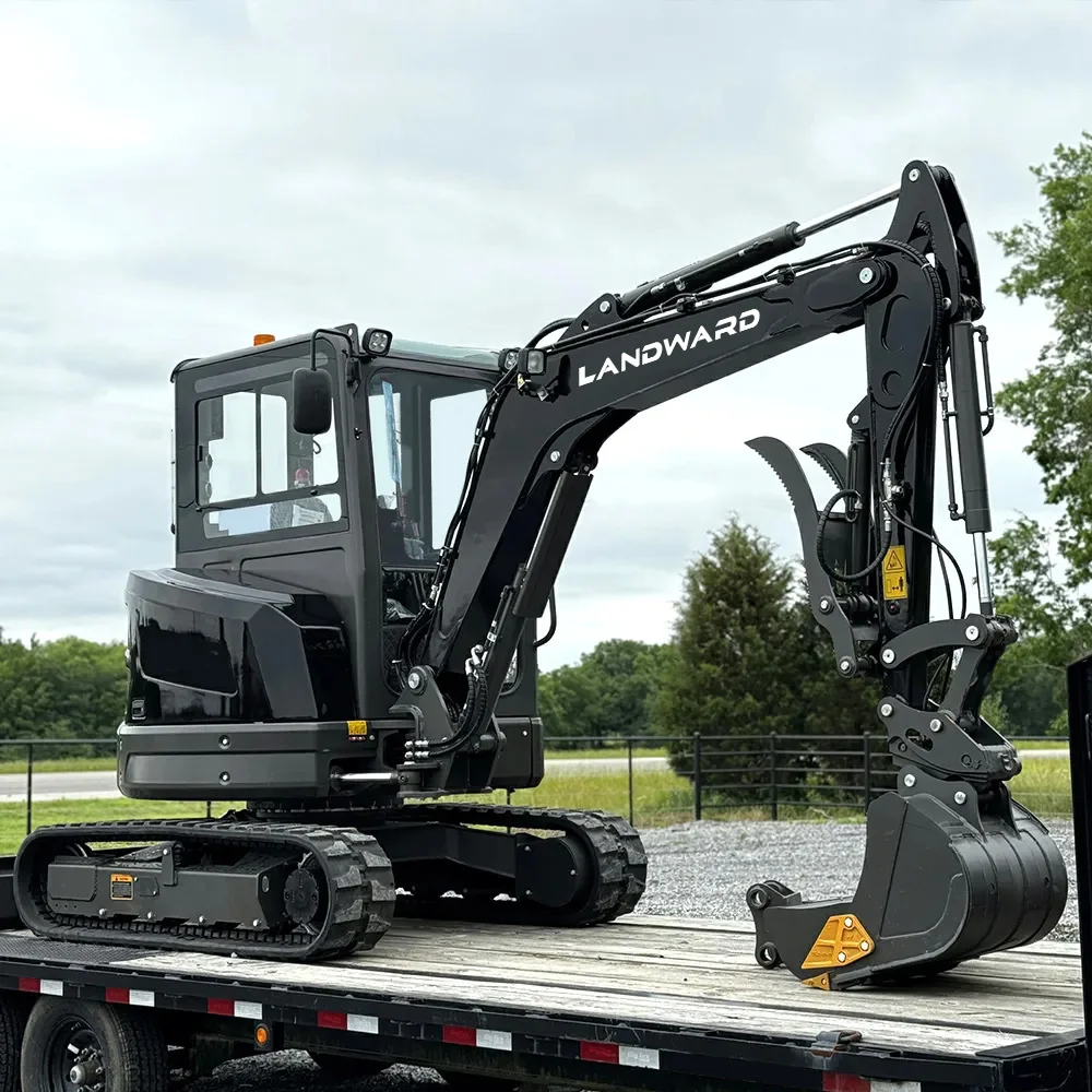 Made in China 1800 KG Tailless Excavator EPA Euro 5 Mini Bagger 2.5 Ton Small Hydraulic Digger Various Accessories Customized