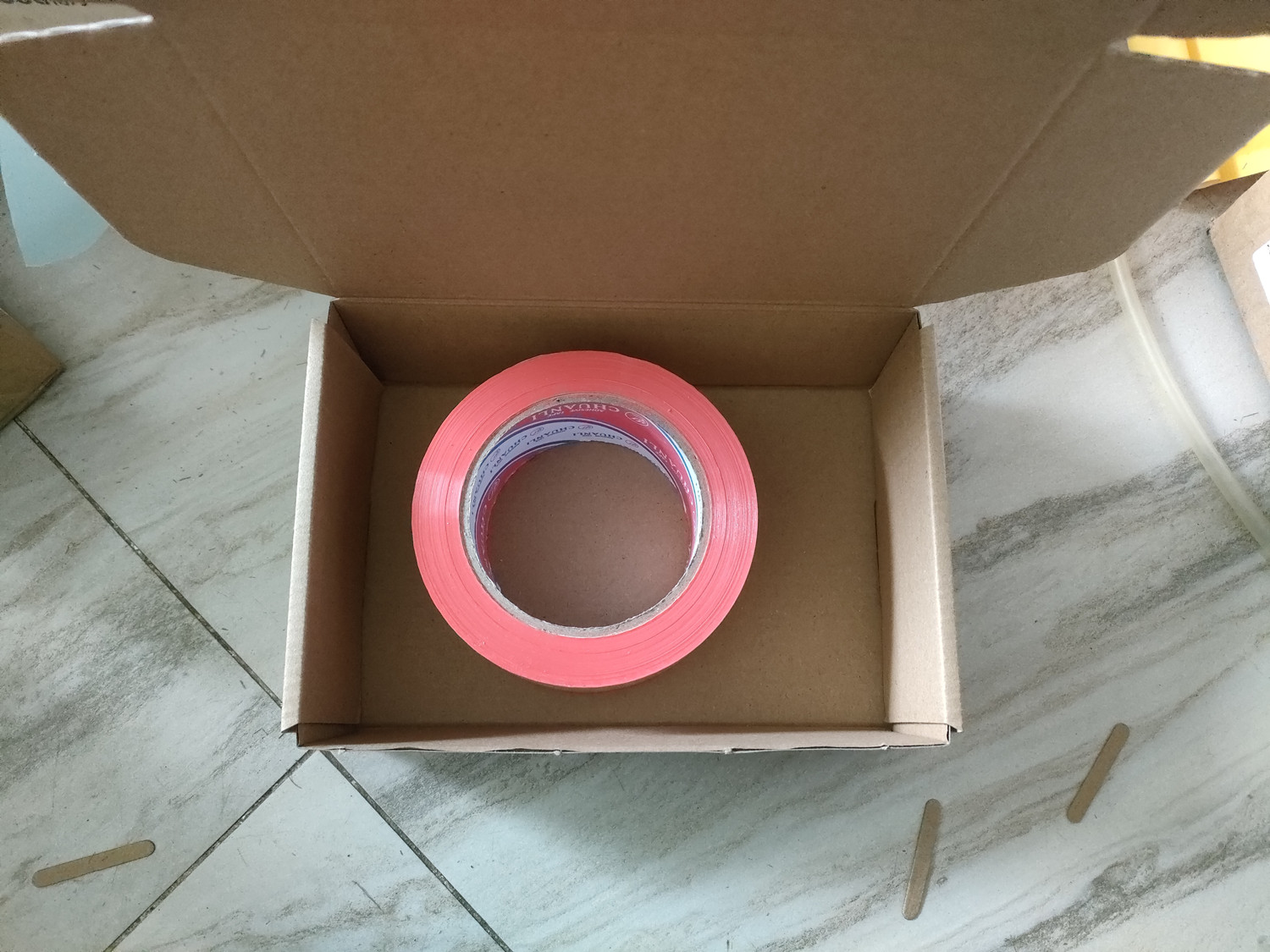 กล่องกระดาษคราฟท์ขนาด20x13x6ซม. กล่องการ์ตูนขนาดเล็กกล่องส่งด่วนสำหรับธุรกิจขนาดเล็กขายส่ง