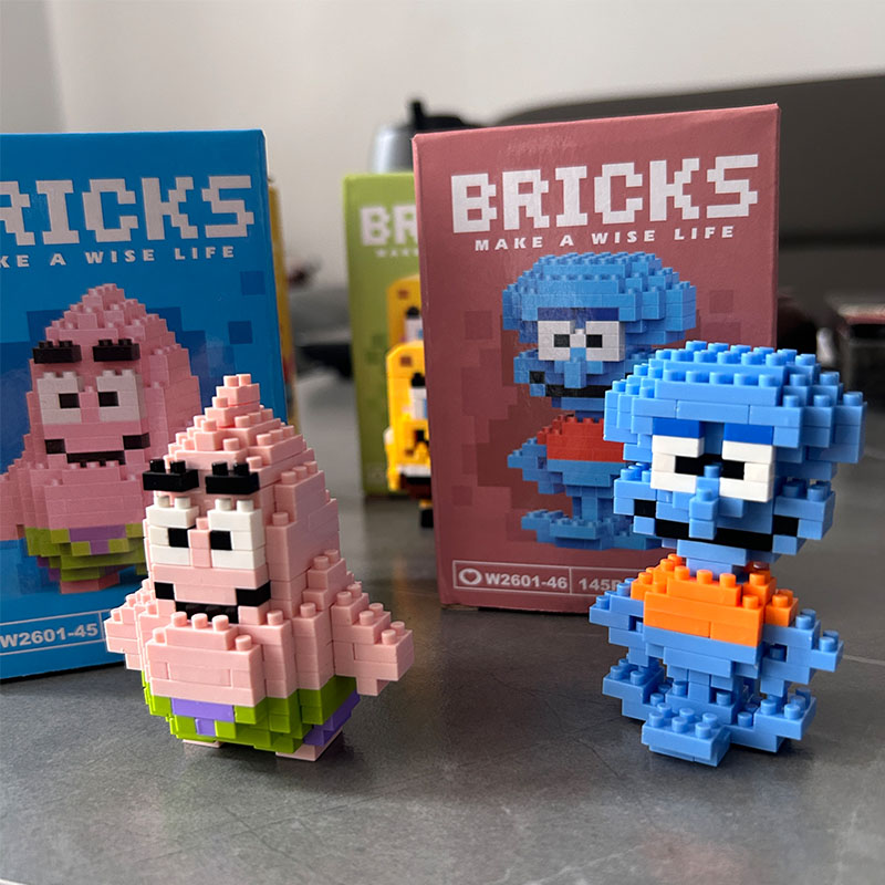 Bob Esponja SquarePants, Micro partículas de dibujos animados, Mini bloque de construcción, ciudad, Patricio, estrella, Squidward, Charm, juguetes para niños, regalos de cumpleaños