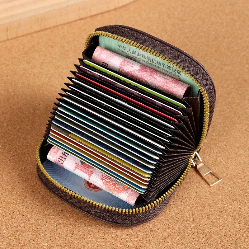 Korean Cartoon HELLO KITTY Retro Card Bag Girls Fashion Zipper ID Bag Storage Bag Lightweight Carrying Mini Wallet Women Gifts