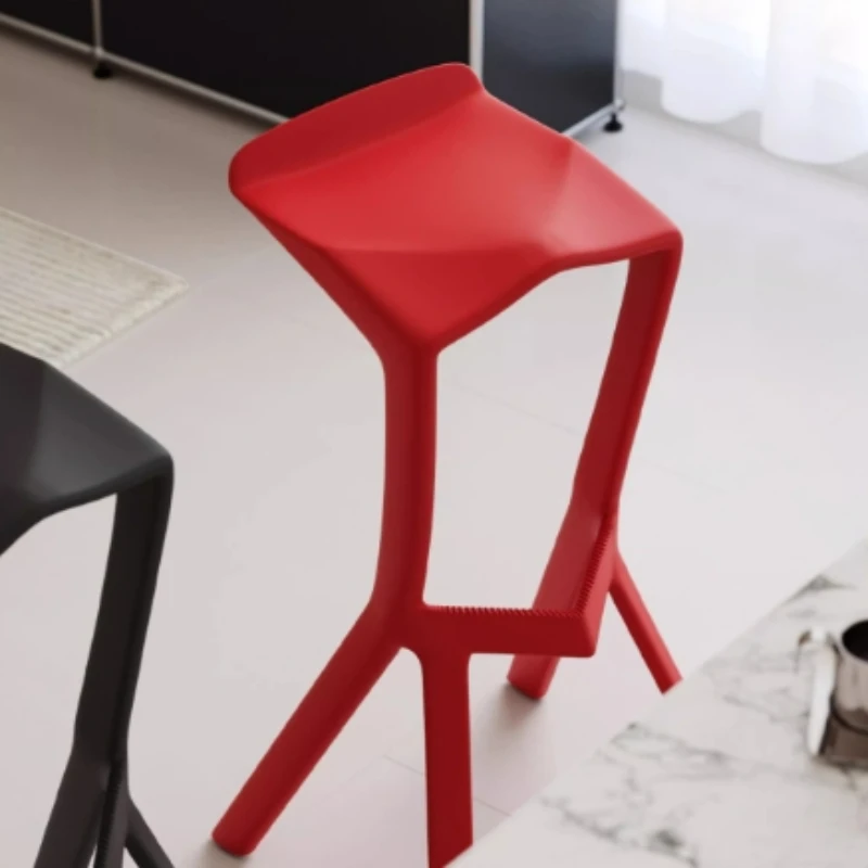 Scandinavian Modern Bar Stool, Plastic Backrest High Chair, Eco-Friendly PP Dining Stool, Geometric Shape Bar Chair for Kitchen
