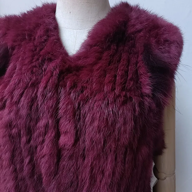 2024 neue Frauen Burgunder gestrickte Echtpelz Weste mit Quaste V-Ausschnitt flauschige Echtpelz Weste heißer Verkauf natürliche Kaninchen Weste