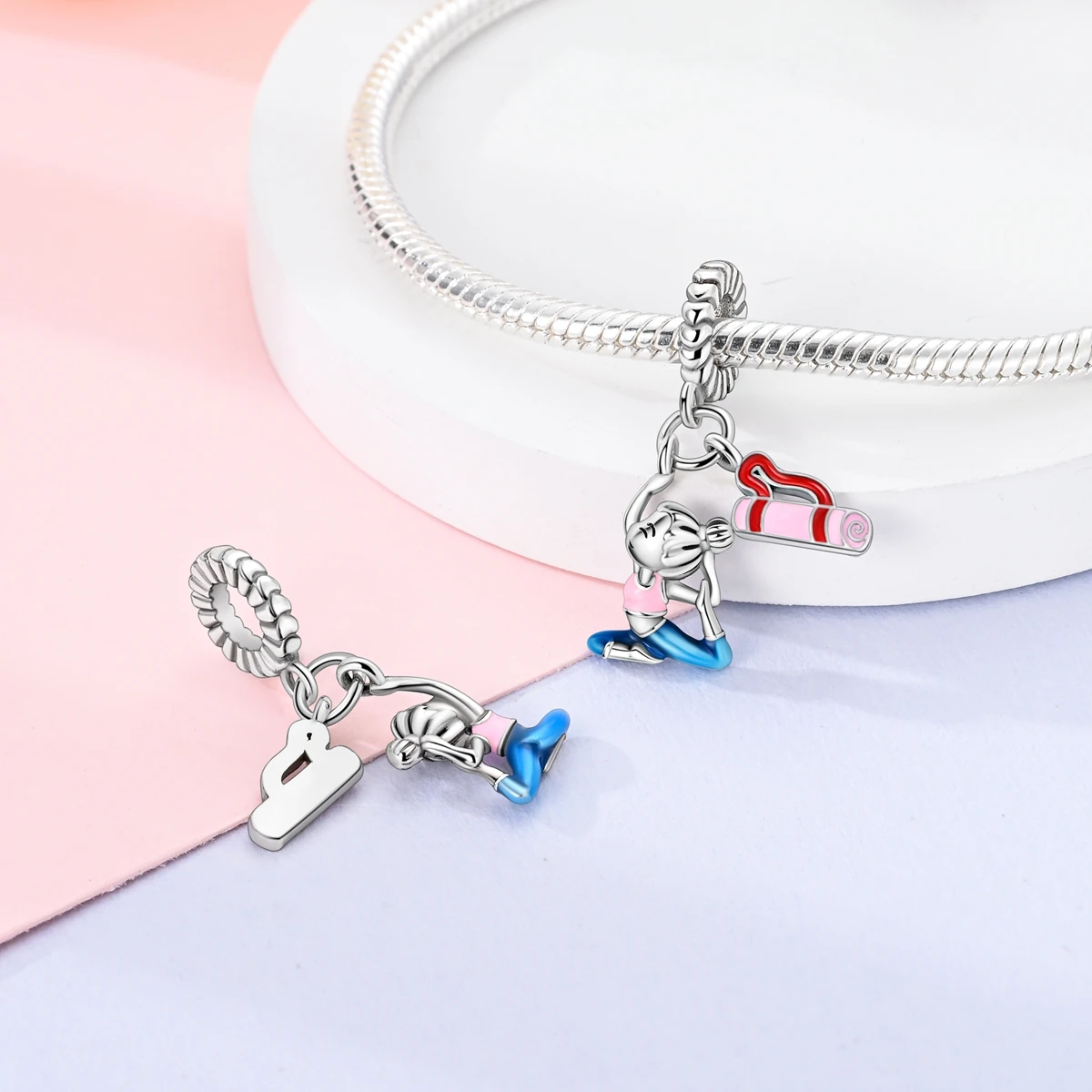 Versilberte baumelnde Charms Biene Yoga Kreuz Anhänger passen Original Armband Schmuck machen Frau Geschenk