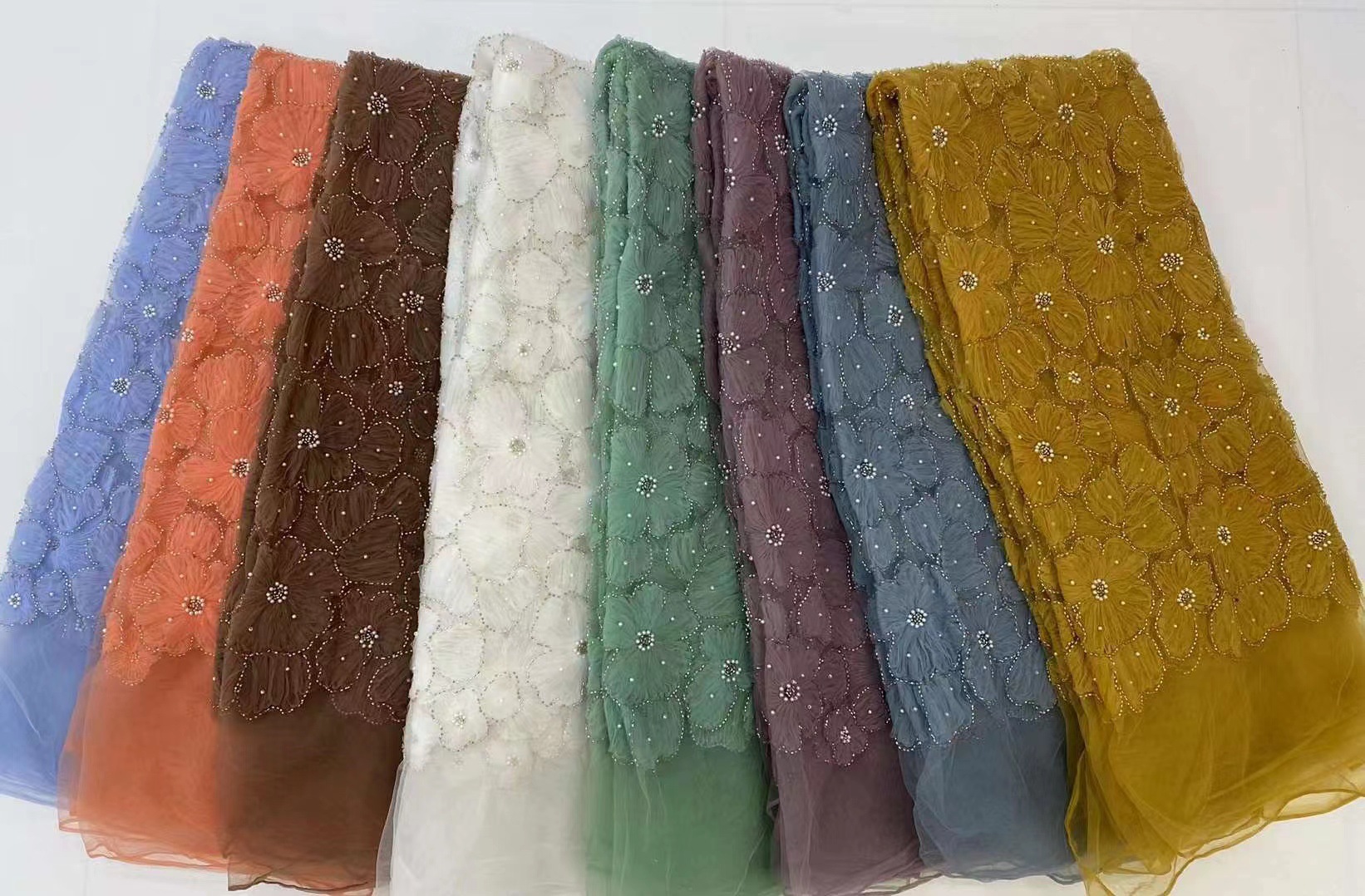 ชุดเดรสออกงานปักลายลูกปัดสีม่วงเข้ม + ปักเลื่อมสไตล์นางฟ้ากระโปรงแฟชั่นสำหรับสตรีปักลูกปัด2หลา