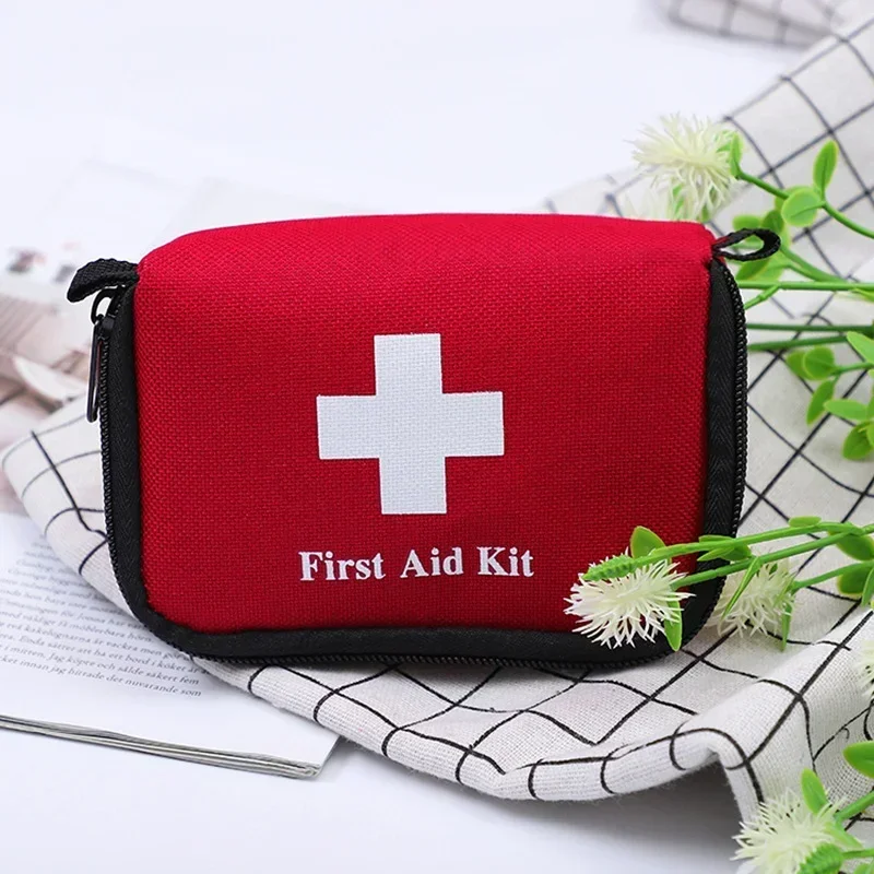 Compact medical bag, single empty bag