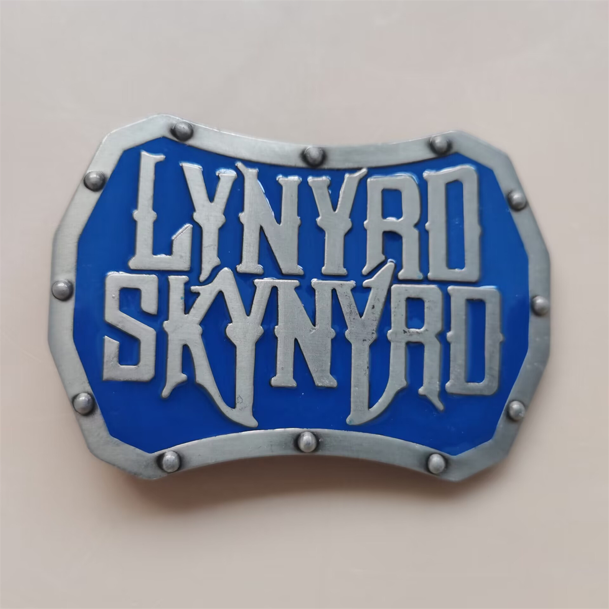 Gürtelschnalle mit englischem Buchstaben für Rockmusik