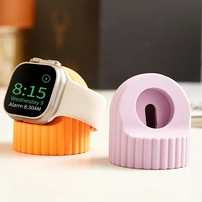 Apple Watch Series 1-8 SE Iwatch 스테이션 도크 충전 데스크탑 홀더 용 부드러운 실리콘 스마트 워치 충전기 스탠드 홀더베이스